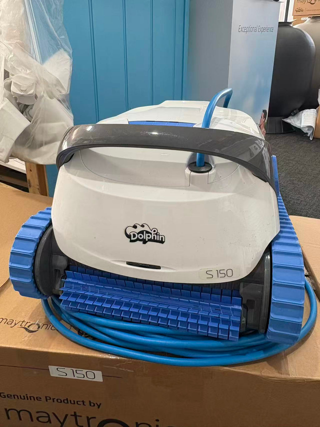 Maytronics Dolphin S150 Cleaner - Demo unit with full warranty