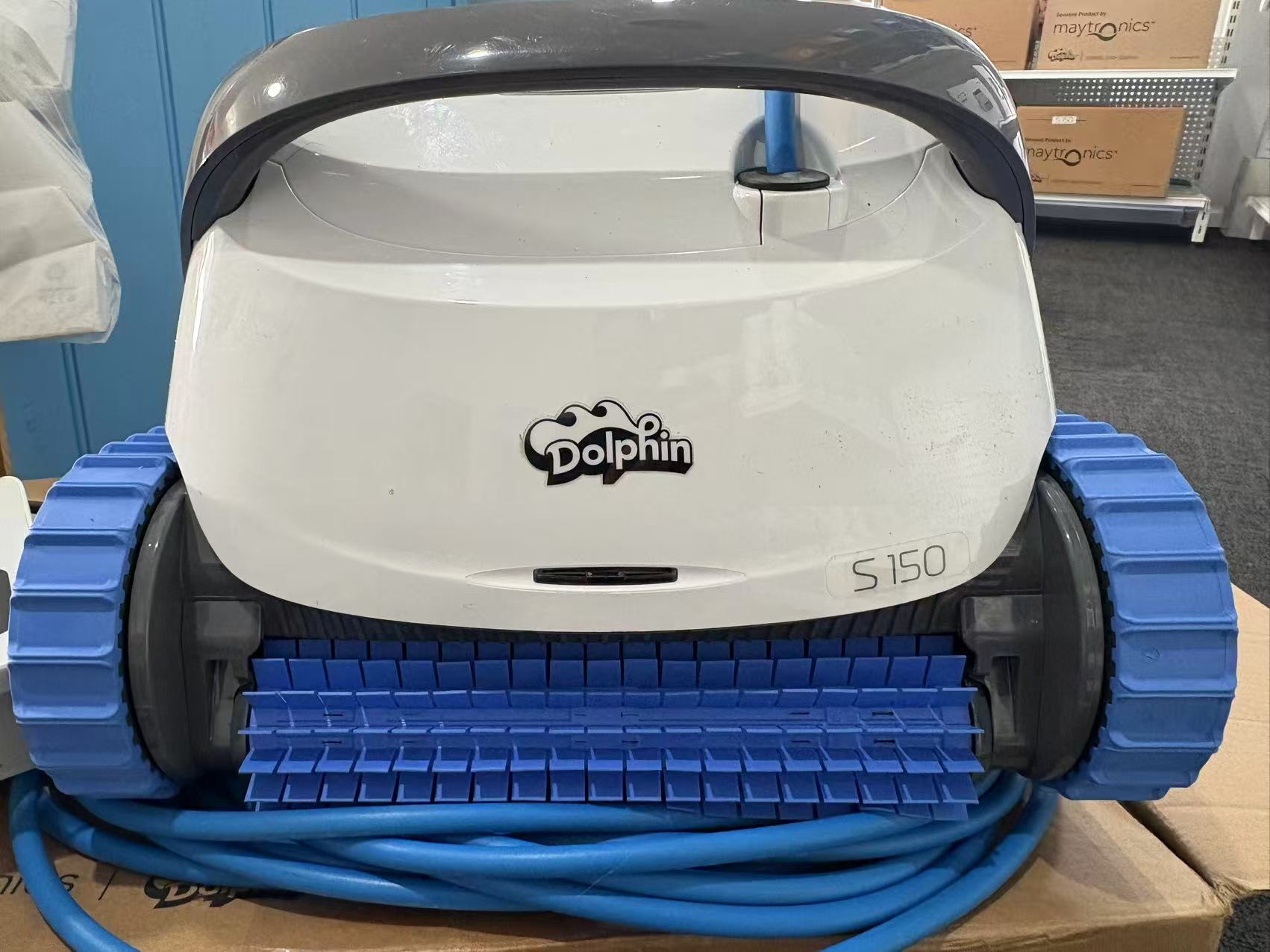 Maytronics Dolphin S150 Cleaner - Demo unit with full warranty